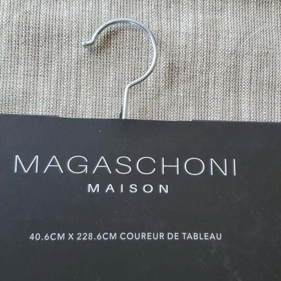 🆕️ Magaschoni Maison XO Table Runner - Picture 3 of 10
